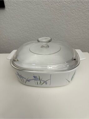 Vintage CorningWare Casserole Dish w/Lid-Shadow Iris Pattern(1985-1995)-2 Liter